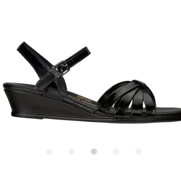 EUC in Original Box Quarter Strap Wedge Sandal - Picture 2 of 11